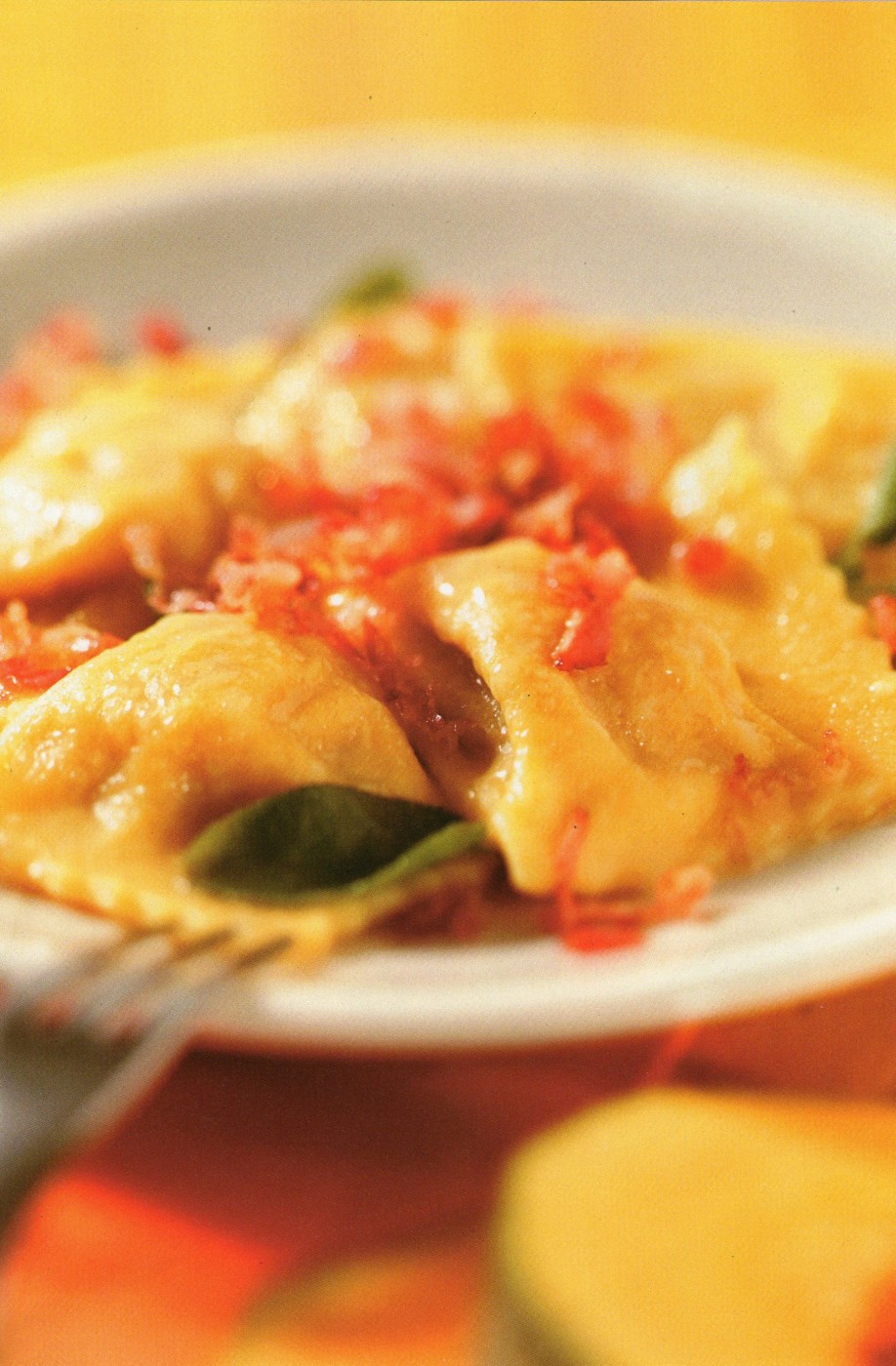 Χωριάτικα ravioli με πράσινη κολοκύθα
